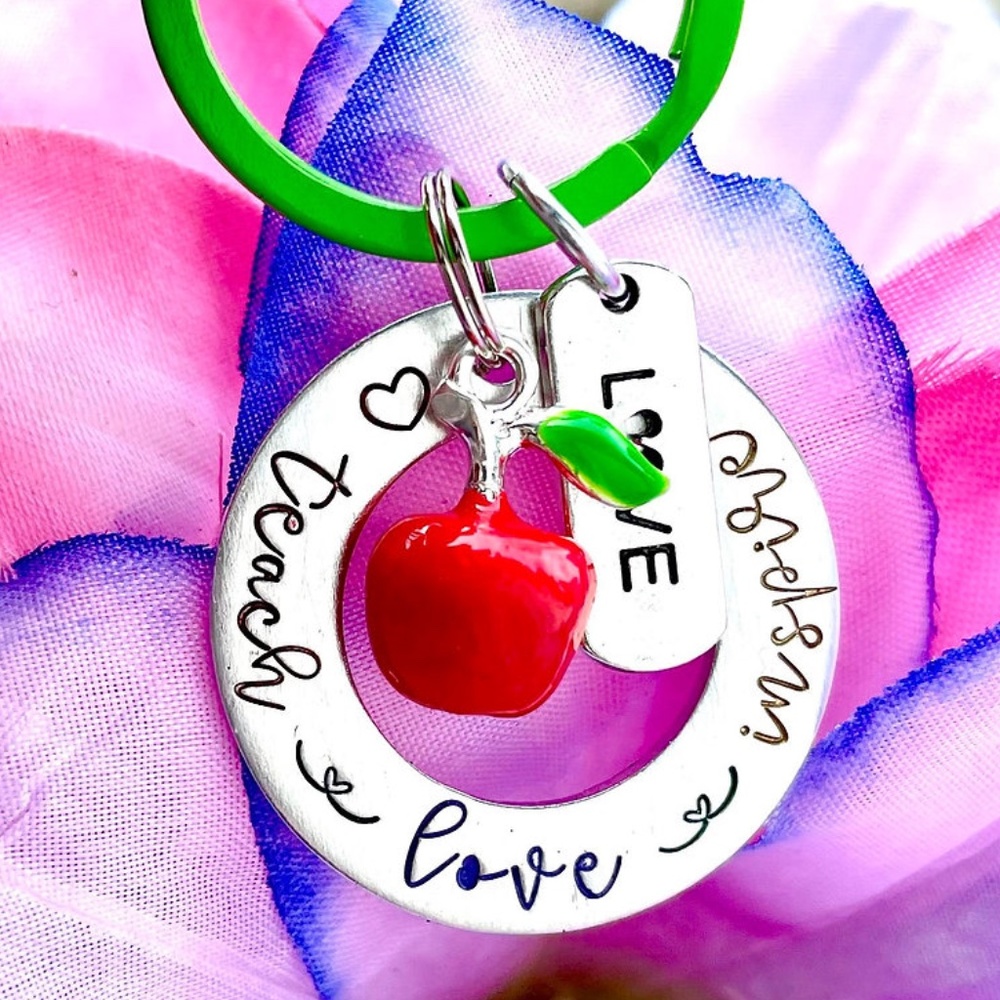 Teacher Keychain - Teacher Gift - Teacher Aide Gift - Teacher Appreciation